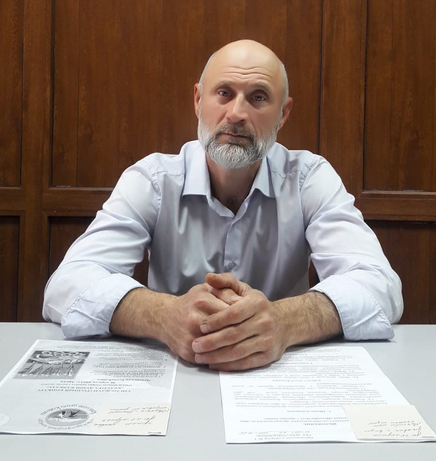 Хажбиев Артур Харонович